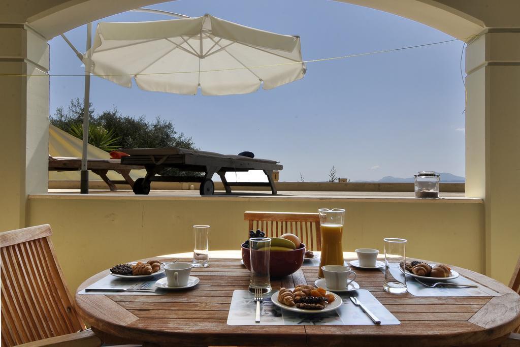 Villa Aeolos Barbati Buitenkant foto